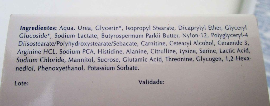hidratante com ureia eucerin complete repair